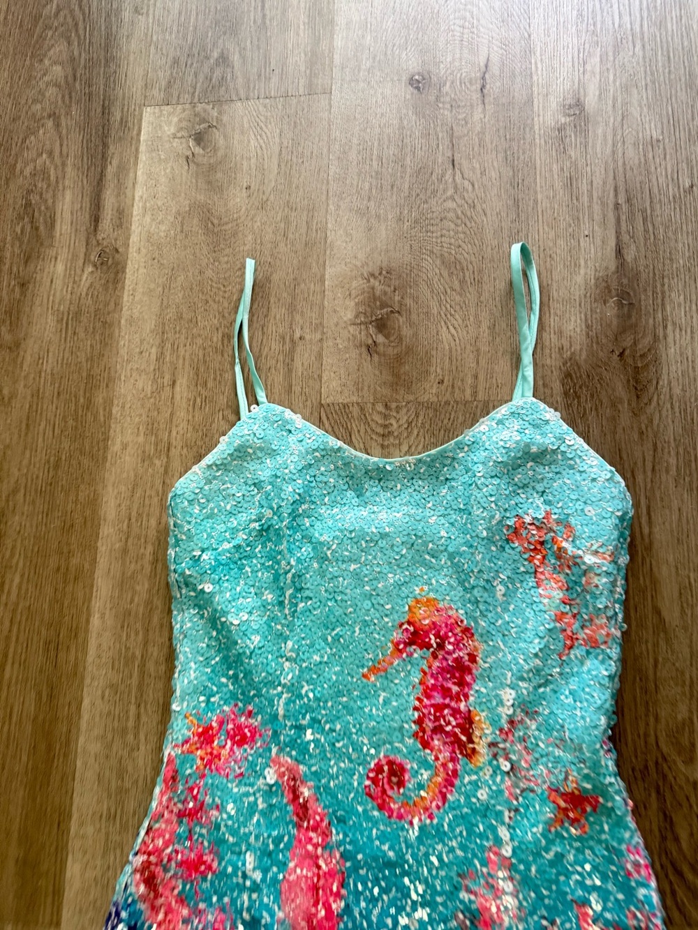 elliatt coral blue & pink sequin embellished seahorse print mini dress small NEW - Picture 8 of 10